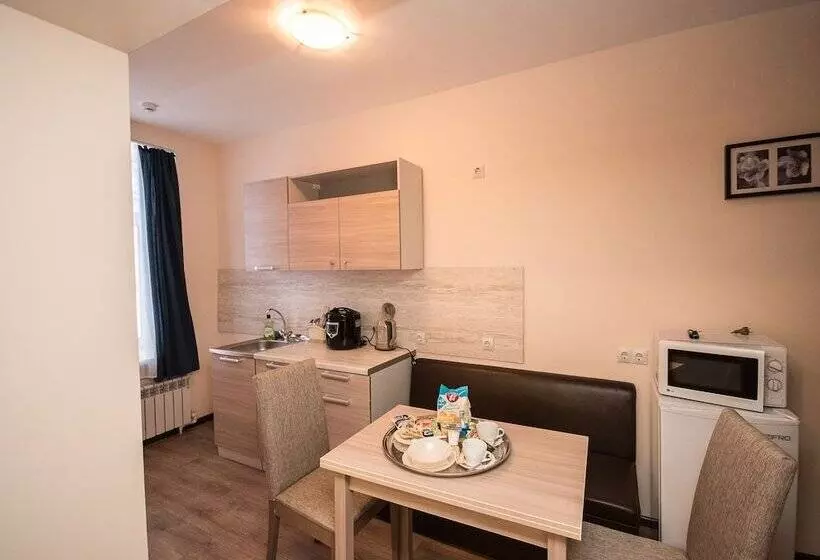 簡易ホテル Tkachi