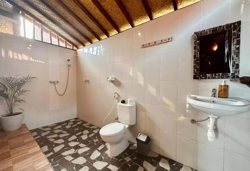 Hotelli Bataran Garden Cottage