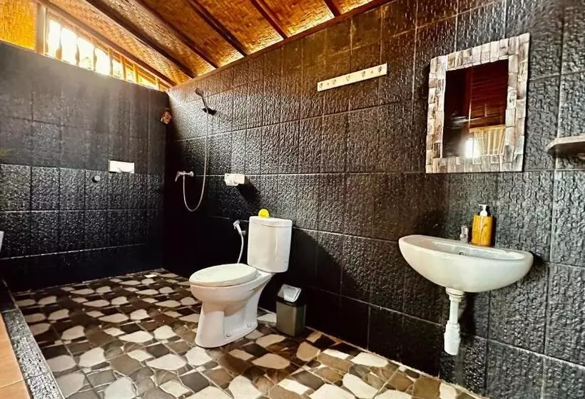 Hotelli Bataran Garden Cottage