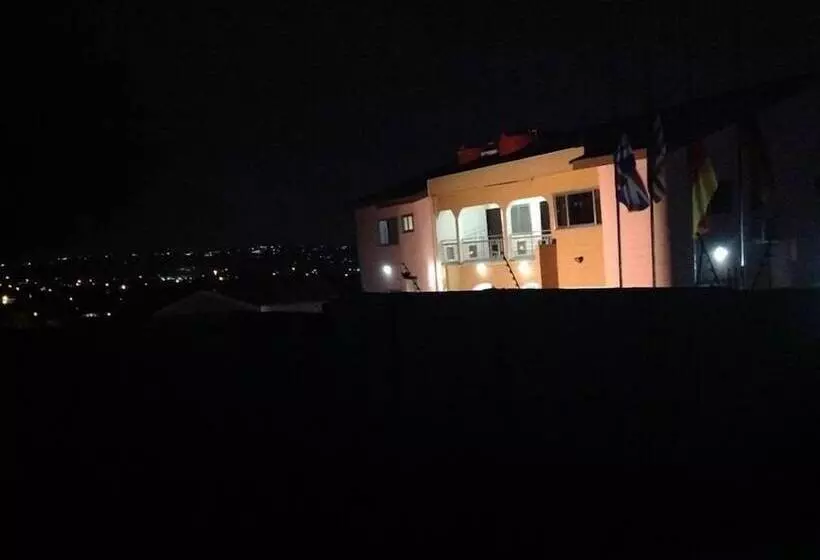 Hotelli Big Apple D.e