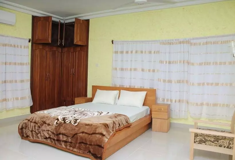 Hotelli Big Apple D.e