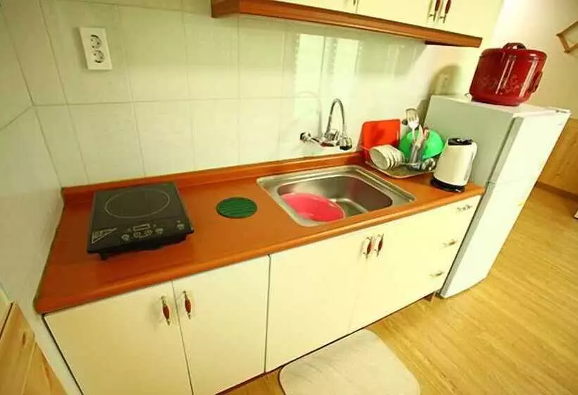 Hotelli Bluesky Pension