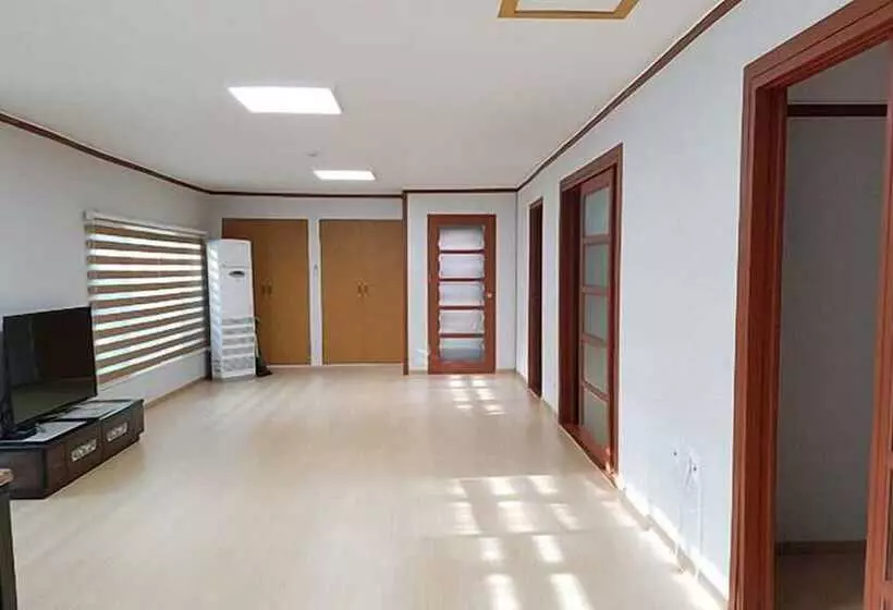 Hotelli Bluesky Pension