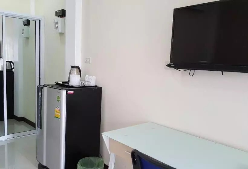 Hotelli Charoensuk Grand