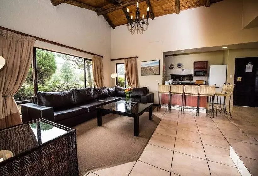 Hotelli First Group Qwantani