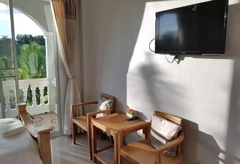 Hotelli Foresta Hill Resort