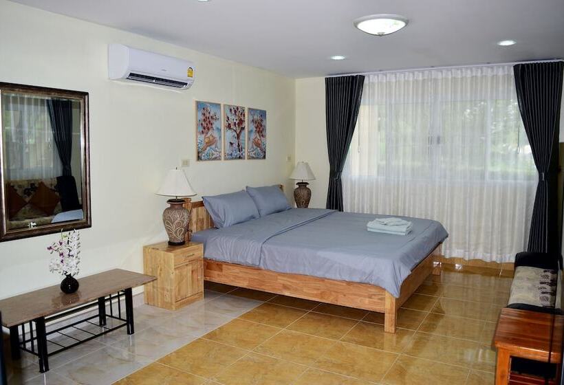 Hotel Kate House Bangsaphan