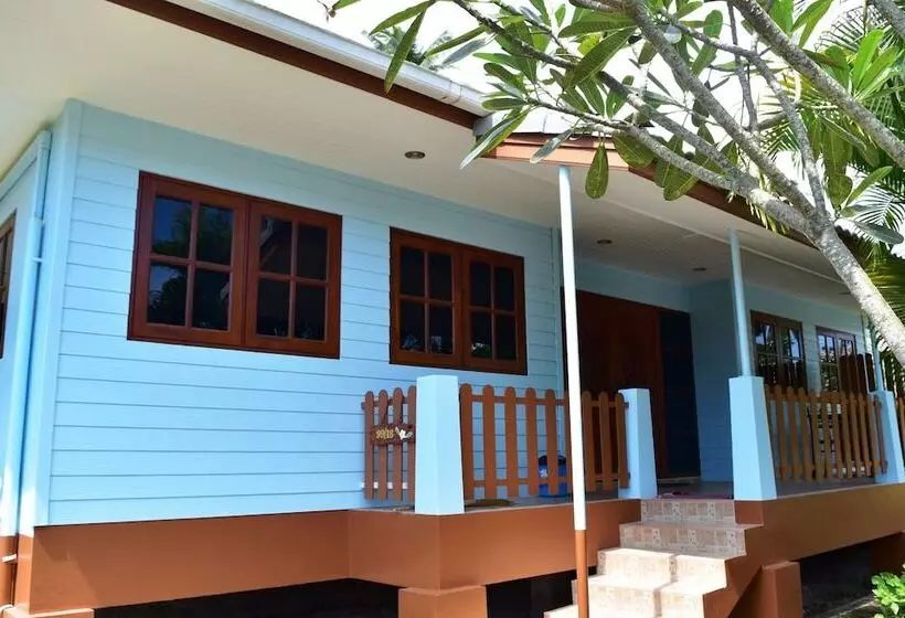 Hotelli Kate House Bangsaphan