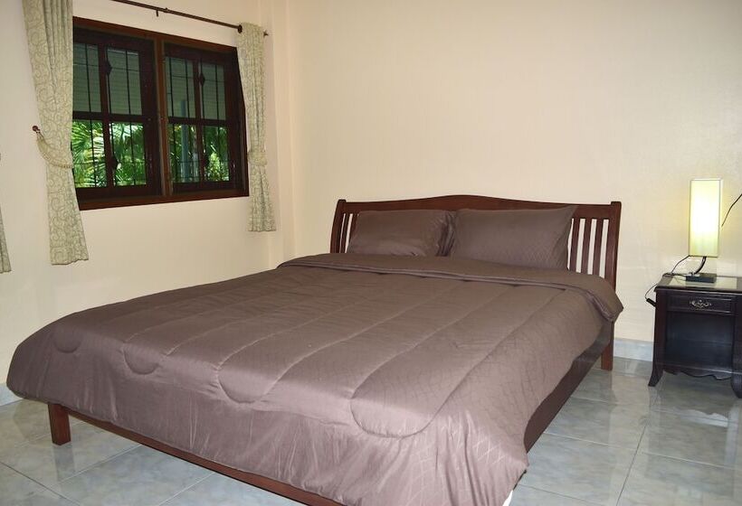 Hotel Kate House Bangsaphan