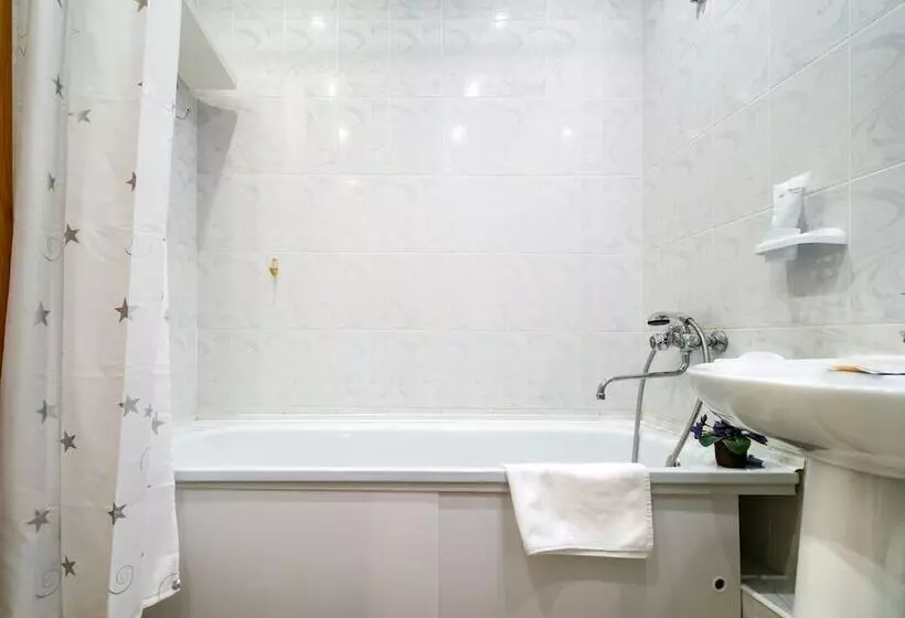 هتل Kvartalapartments. Karla Marksa 56