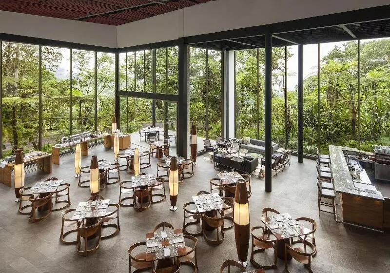 ホテル Mashpi Lodge