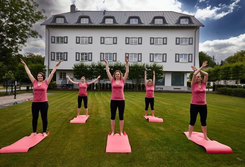 酒店 Palac Mala Wies