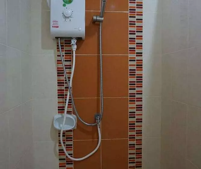 Hotelli Phumipat Resort Thungsong