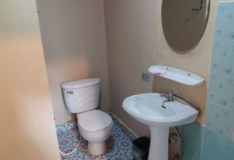 Hotelli Praw Fan Resort