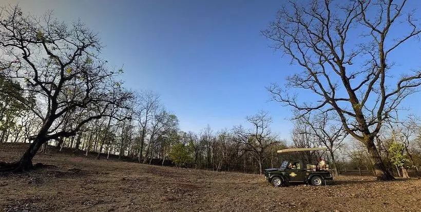 Hotelli Pugdundee Safaris   Pench Tree Lodge