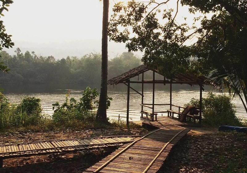 Отель Rainbow Lodge