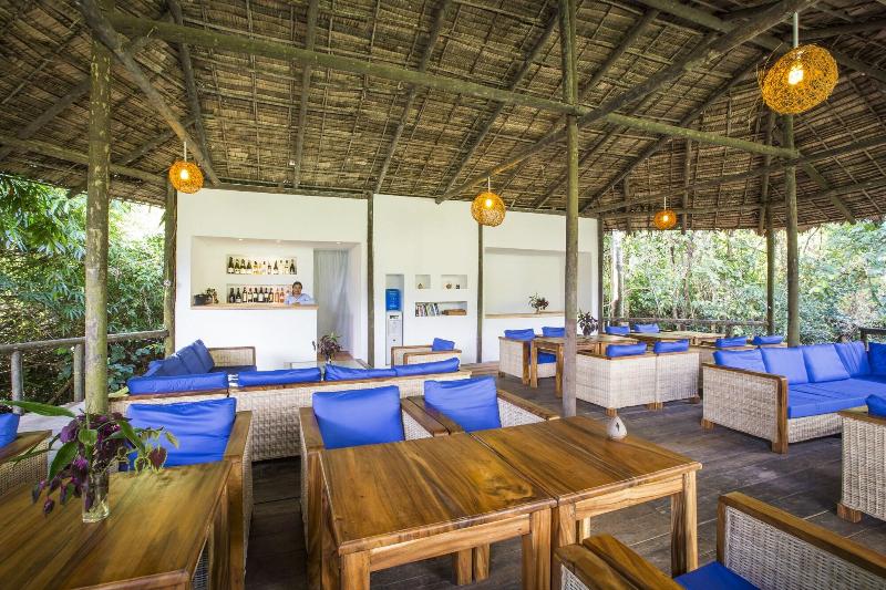 Отель Rainbow Lodge