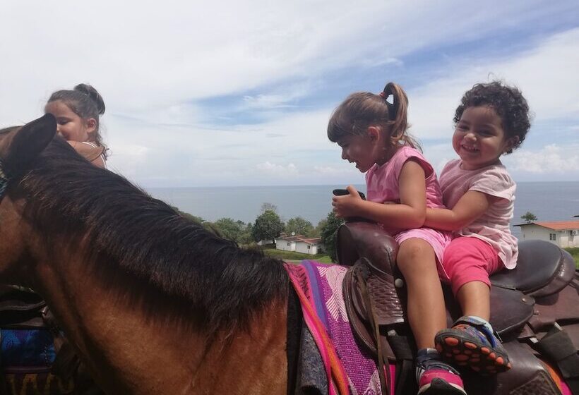 هتل Rancho Juancho