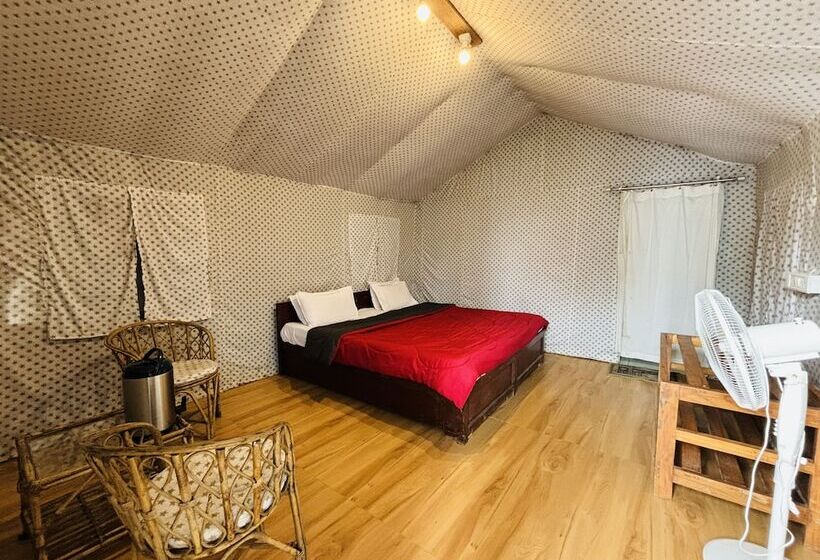 Отель Room On The Roof By Himalayan Eco Lodges