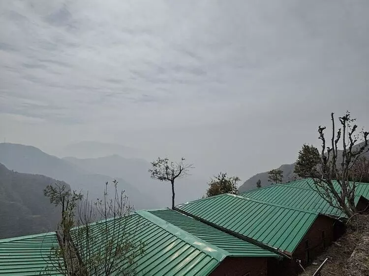 هتل Room On The Roof By Himalayan Eco Lodges