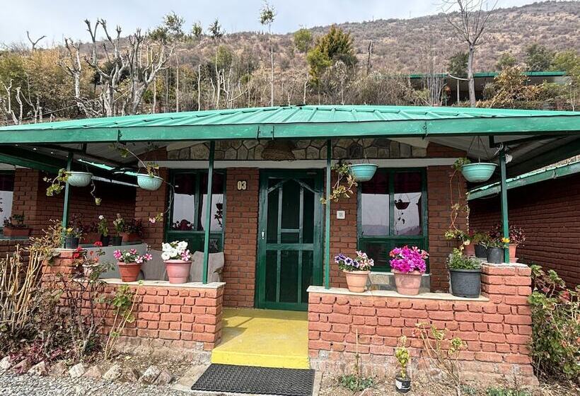 Отель Room On The Roof By Himalayan Eco Lodges