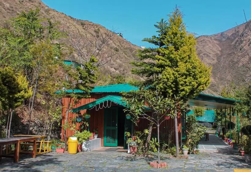 هتل Room On The Roof By Himalayan Eco Lodges