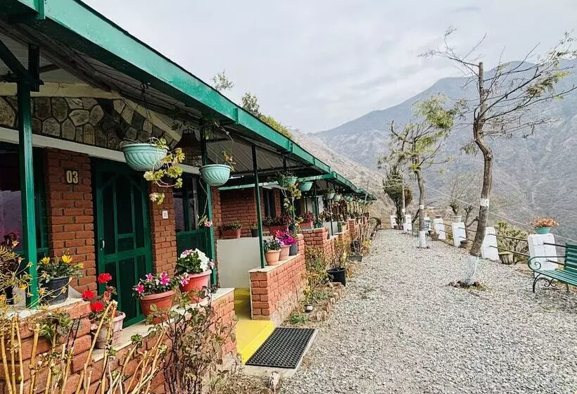 هتل Room On The Roof By Himalayan Eco Lodges
