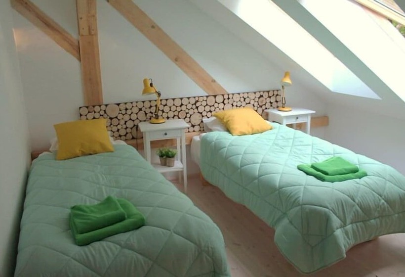 교외 호텔 Błędowskie Rosy