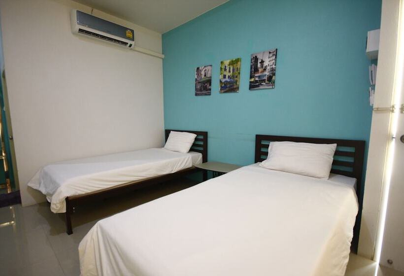 酒店 The Resort Kabinburi