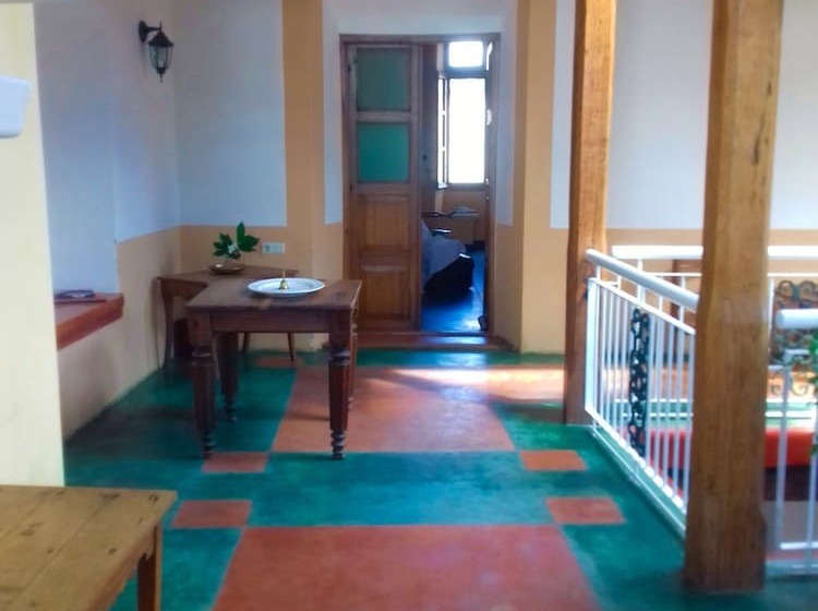 بنسيون Jardim Dos Aloés   Unique B&b