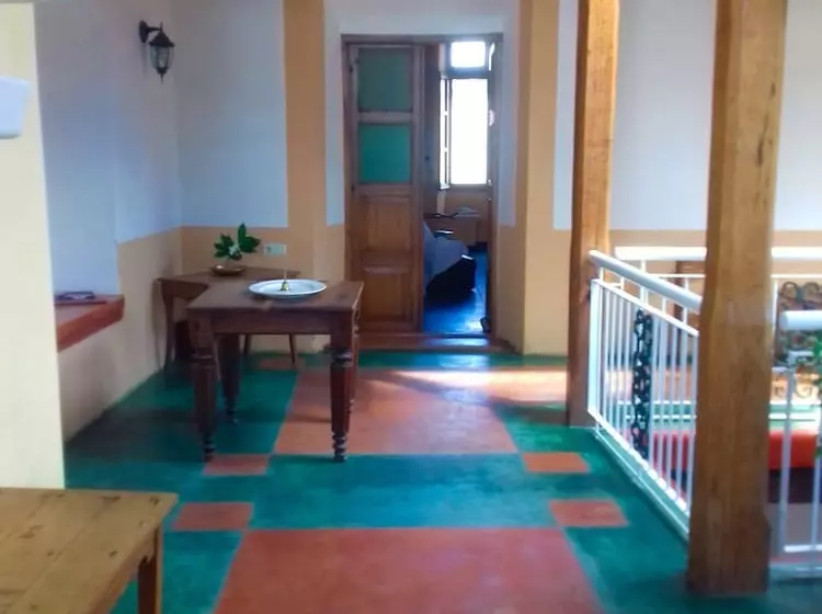 ペンション Jardim Dos Aloés   Unique B&b