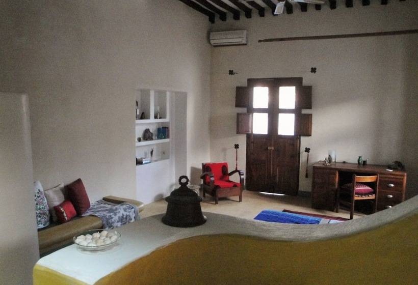 بنسيون Jardim Dos Aloés   Unique B&b