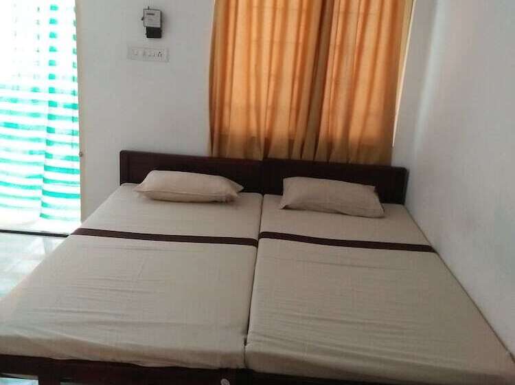 Pension (Hôtel basse catégorie) Kay Kay Residency