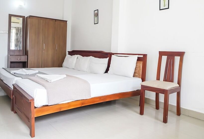 Pension (Hôtel basse catégorie) Kay Kay Residency