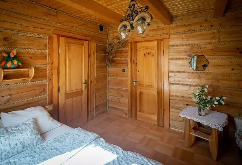 پانسیون Lesniczowka  Przytulia