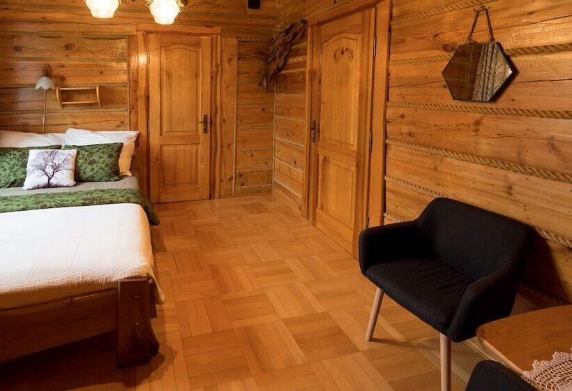 膳宿费 Lesniczowka  Przytulia