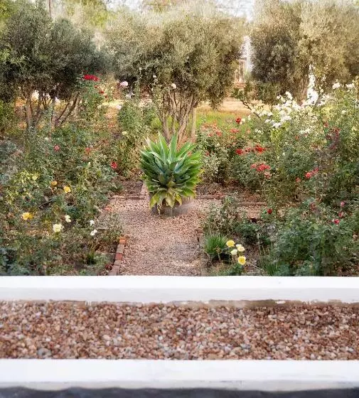 Majatalo The Grand Marigold