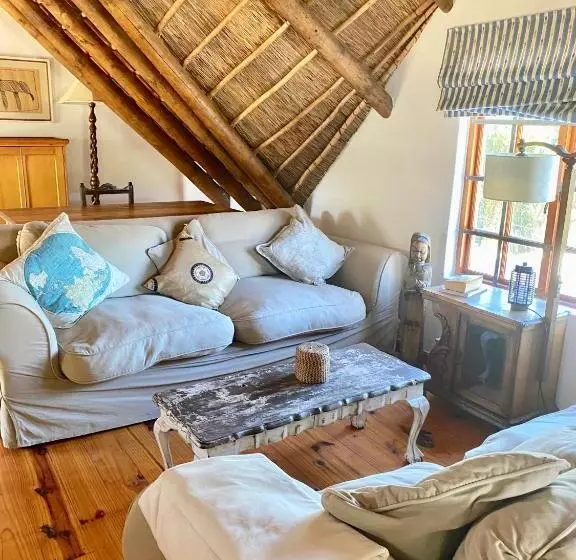 Majatalo The Grand Marigold