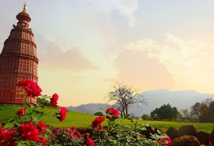 リゾートホテル Govardhan Eco Village