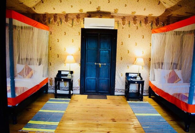 リゾートホテル Govardhan Eco Village