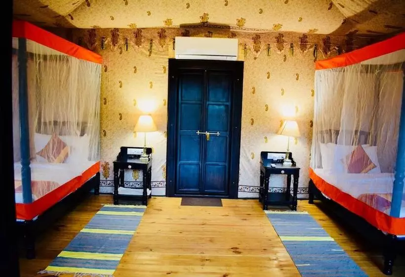 Lomakeskus Govardhan Eco Village