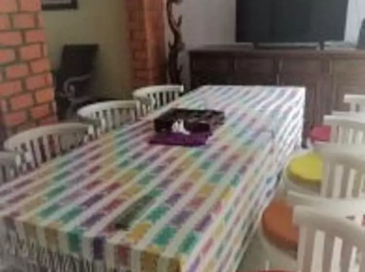 ベッドアンドブレックファースト Kembang Guest House