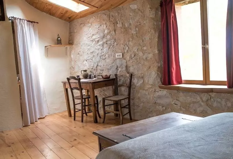 ベッドアンドブレックファースト L Auberge Médiévale  Maison D Hôtes