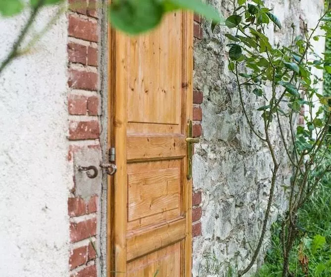 ベッドアンドブレックファースト L Auberge Médiévale  Maison D Hôtes