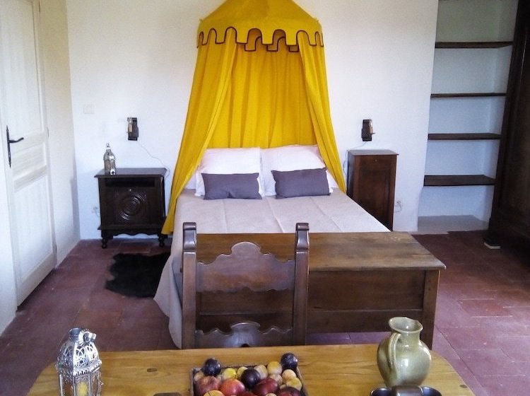 مبيت وإفطار L Auberge Médiévale Maison D Hôtes