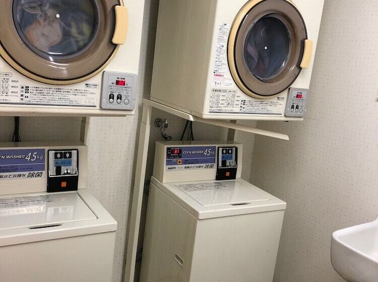 Business Hotel Cosmo Inn