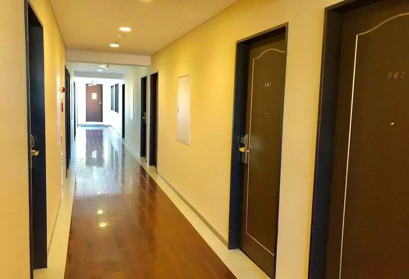 Business Hotel Cosmo Inn