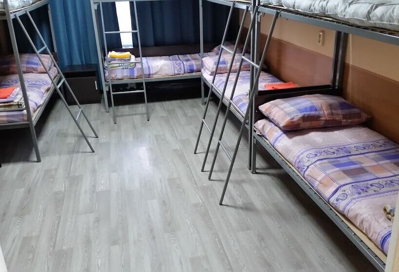 여관 Gostiniy Dom Zheleznogorskiy