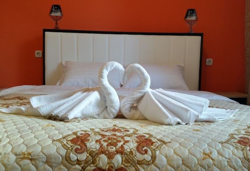 여관 Gostiniy Dom Zheleznogorskiy