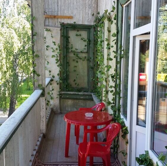 여관 Gostiniy Dom Zheleznogorskiy